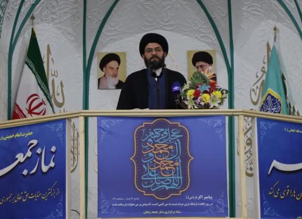 دختران زنجانی قرارگاه فرهنگی و اجتماعی بانوان را تقویت کنند
