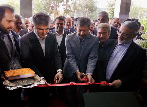 ساختمان جدید شعبه مرکزی بانک ملی در کاشان افتتاح شد