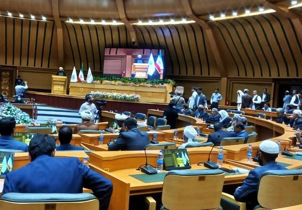 آغاز همایش محوری و بین المللی هفته وحدت در زاهدان