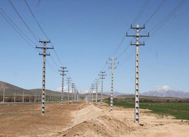 برق‌رسانی به ۹۸ درصد از روستاهای دلفان؛ ایجاد و توسعه صنایع تبدیل