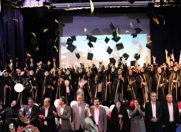 برگزاری جشن ۲۵۰ نفره دانش‌آموختگان جهاددانشگاهی کرمانشاه