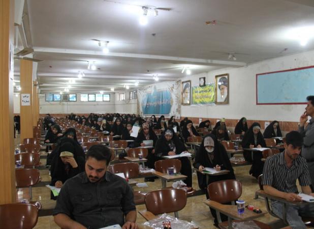 برگزاری مرحله اول آزمون طرح اعطای مدرک تخصصی حافظان قرآن در فارس