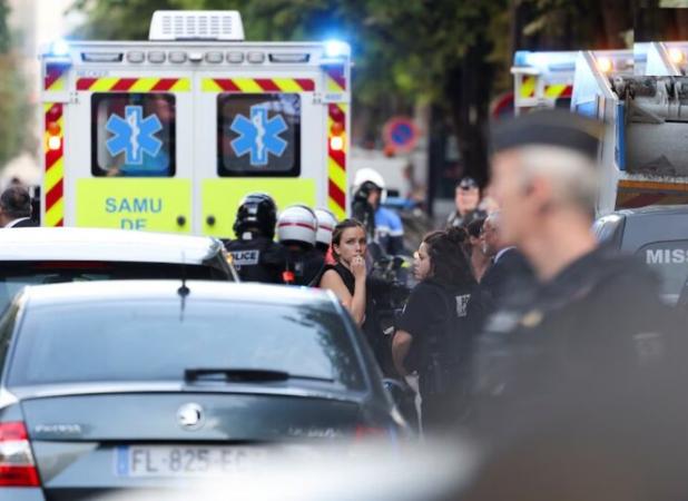 حمله با چاقو در شانزه لیزه به نیروهای امنیتی فرانسه