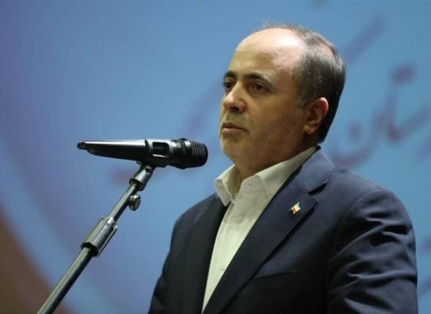 قیمت میوه از باغدار تا مصرف‌کننده چند برابر می‌شود