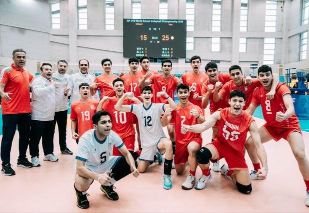 پاداش ۱۰۰ میلیون تومانی در انتظار پسران والیبالیست دانش آموز