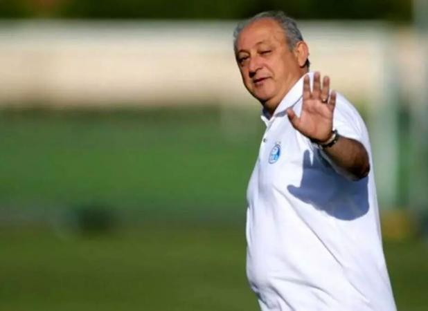 فریبا: با حسینی لج کرده‌اند؛ دروازه‌بان بهتر از او پیدا نمی‌کنید!