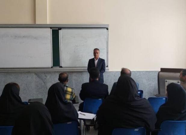 فرماندار کنگان: هدایت تحصیلی هدفمند دانشجویان ضروری است