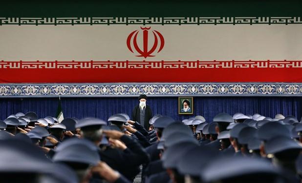 ۲۲بهمن امسال مظهر عزت مردم و اتحادملی است