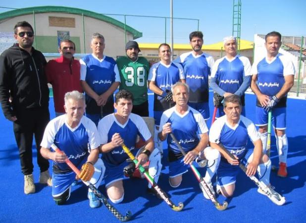 کسب مدال نقره همدان در مسابقات هاکی قهرمانی پیشکسوتان کشور