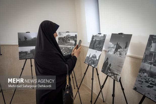 نمایشگاه گروهی عکس «قاب پایداری» افتتاح شد