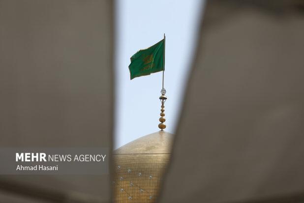 تصاویر هوایی از اقامه نماز باران در حرم مطهر امام رضا(ع)