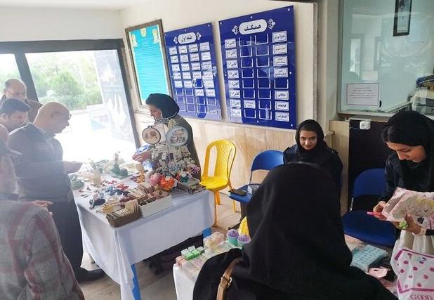 برپایی نمایشگاه مشاغل خانگی خلاق در جهاددانشگاهی گیلان