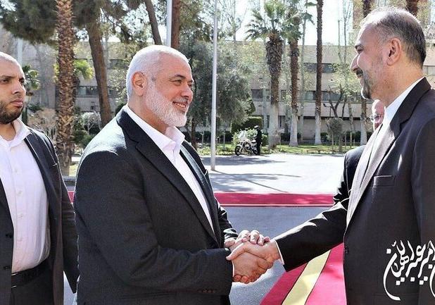 خانواده شهید امیر عبداللهیان شهادت اسماعیل هنیه را تسلیت گفتند