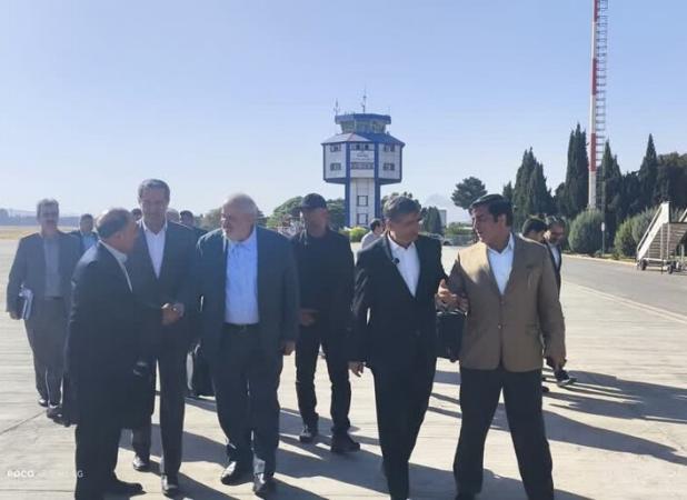 وزیر نیرو وارد لرستان شد