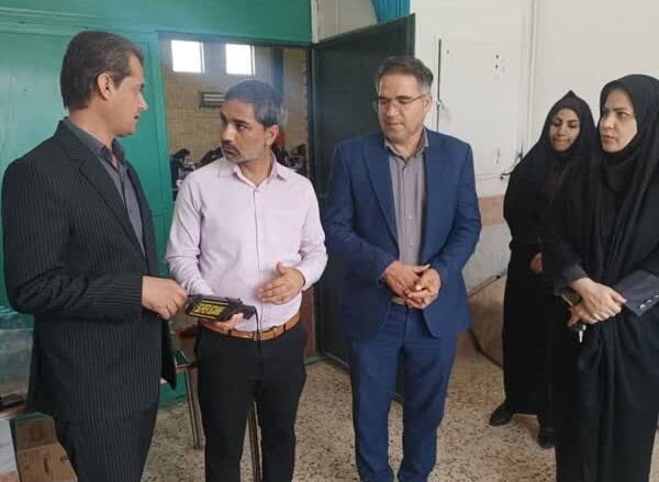 کنکور سراسری با آرامش و سلامت در تنگستان در حال برگزاری است