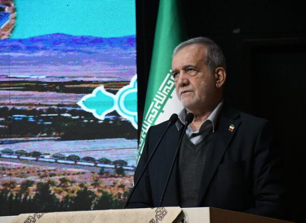 پزشکیان: با وحدت مردم و تکیه بر نخبگان از بحران‌ها عبور می‌کنیم