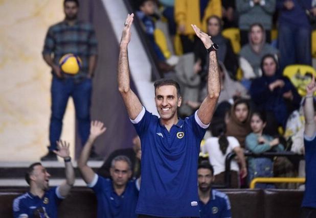 سرمربی سپاهان: بازی گره خورد، اما با توان تیمی بالا برنده شدیم