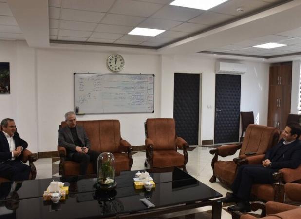 زهی: آذربایجان‌شرقی قطب تولید دارو در کشور است