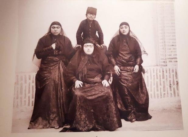 ۳ هزار قطعه عکس تاریخی کاخ گلستان طبقه‌بندی شد