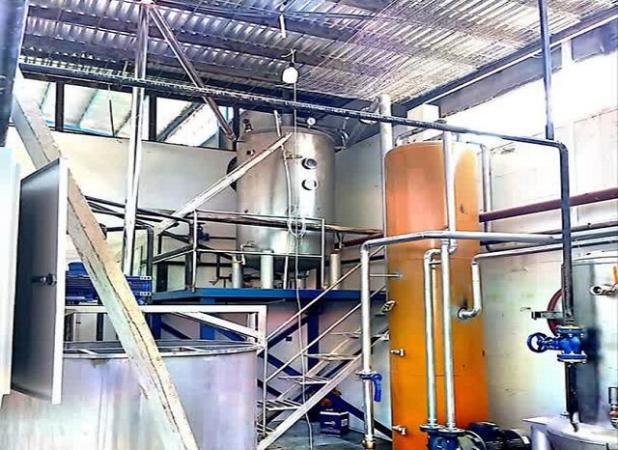 آغاز به کار اولین کارخانه خوراک آماده زنبور عسل خراسان رضوی در نیشابور