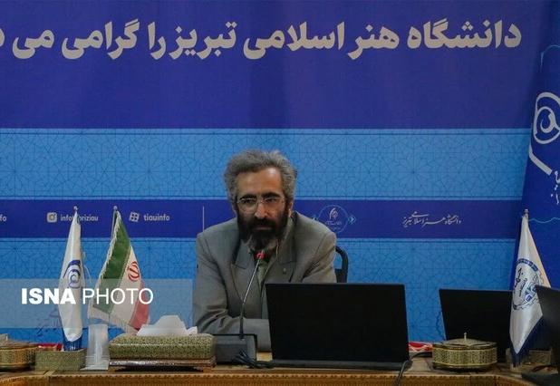 بازگشت به حلقه‌های ادبی، ضرورت امروز است