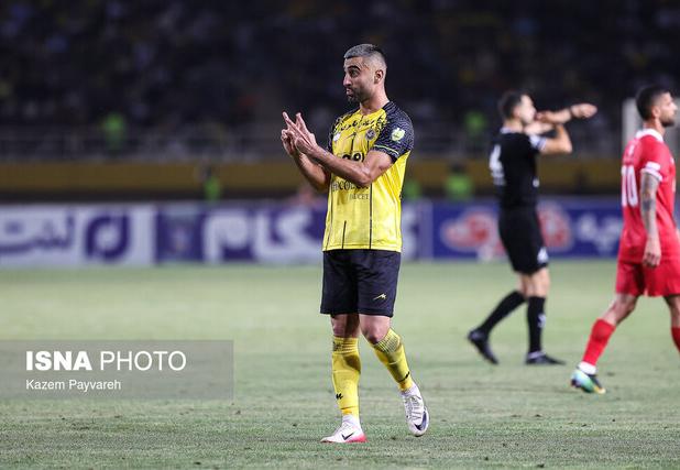 وقتی اعداد زودتر از جام حرف می‌زنند / سپاهان چگونه با اعداد قهرمان می‌شود؟