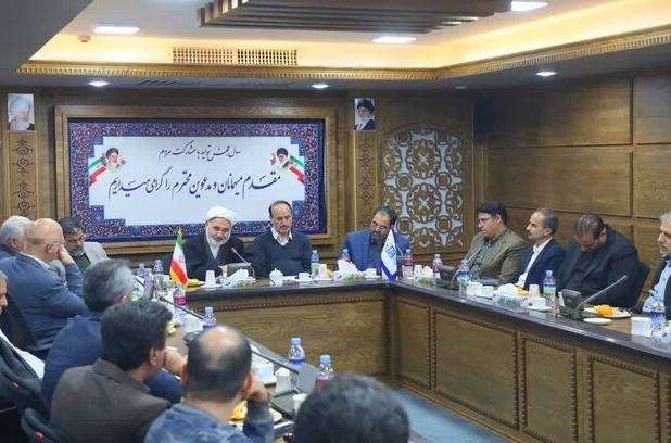 مشهد پایگاه اصلی گردشگری زیارت در جهان تشیع است