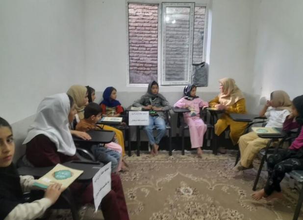 برگزاری مسابقه حفظ قرآن کریم به مناسبت هفته نوجوان در زرینه