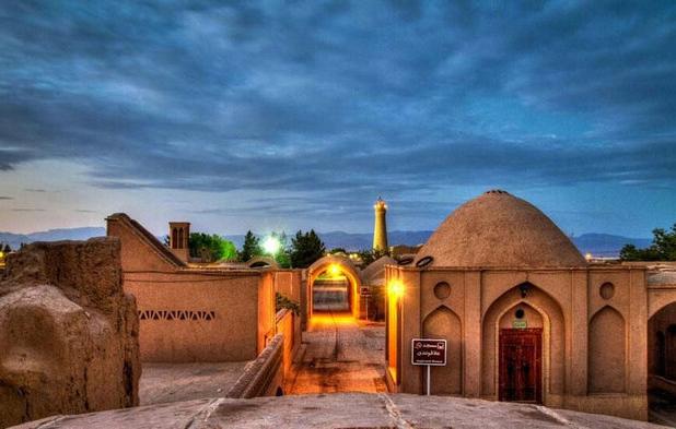 چرا فهرج یزد از عضویت شبکه جهانی روستاهای خلاق گردشگری پا پس کشید؟