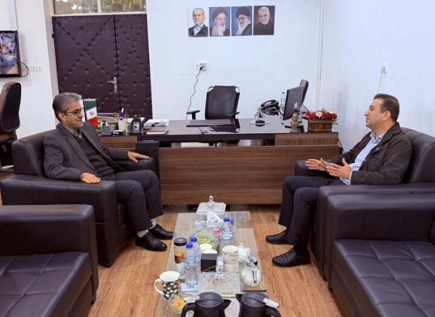 حسین‌پور: طرح جامع بندر خارگ چراغ راه توسعه است