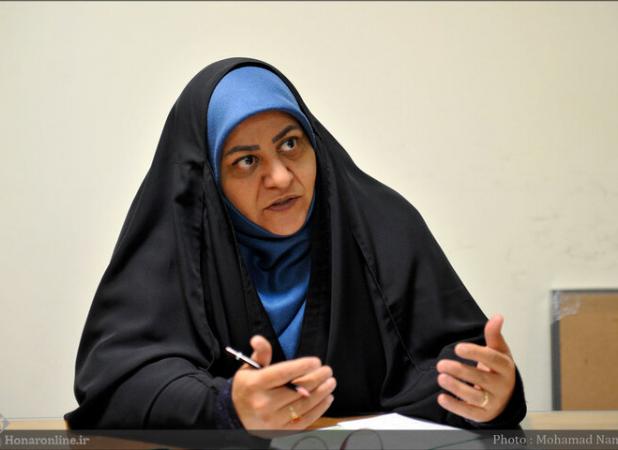 نقش کلیدی همسر شهید قهاری/پشتوانه فرمانده و نگهبان تعادل خانواده