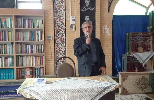 فرماندار گرمسار: «وحدت و همدلی» رمز پیروزی در برابر توطئه‌های دشمن است