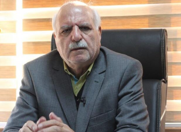 همتی قول داد تا یک سال آینده ارز را ثابت نگه دارد