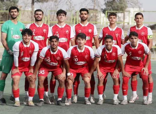 پرسپولیس هم صدرنشین ماند، هم آقای گل تحویل داد