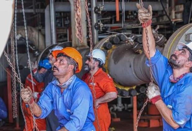 سکوی ۱۰ قلب عملیاتی فازهای میانی پارس جنوبی؛ تعمیرات با توان داخلی