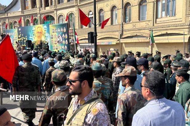 دمام زنی همدانی ها از مراسم تشییع سپهبدشهید «علی شادمانی»