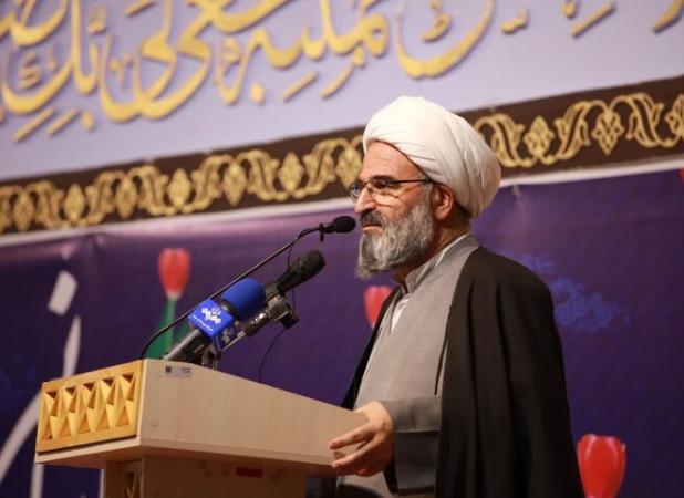 نماینده ولی‌فقیه در سمنان: «حجاب و زنان» هدف کلیدی توطئه‌های دشمن است