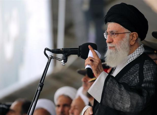 «دین» و «دانش» زیربنای نظام اسلامی