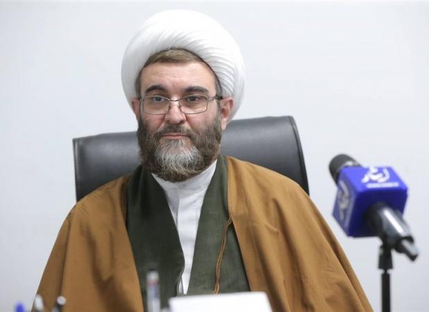 خدمت به فرهنگ ایثار نیازمند آگاهی و برترین لایه از انگیزه الهی است