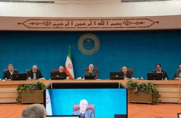 مومنی: مشترکانی که الگوی مصرف را رعایت نکنند با قطعی مواجه می‌شوند