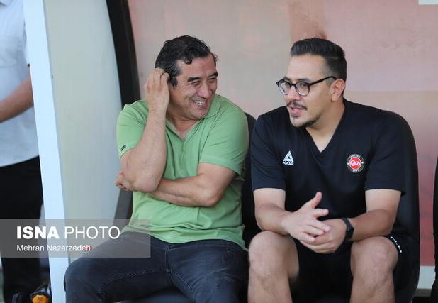 خداداد عزیزی: داوران فقط از ما طلبکارند/ چرا همه‌چیز سر تراکتور خالی می‌شود؟