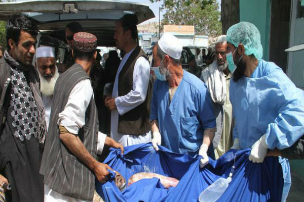 ۲ کشته و ۲۰ زخمی در تصادف بزرگراه در شمال افغانستان