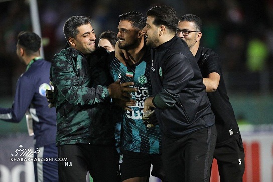 پاسخ نهایی دروازه‌بان سابق پرسپولیس به پیشنهاد تراکتور