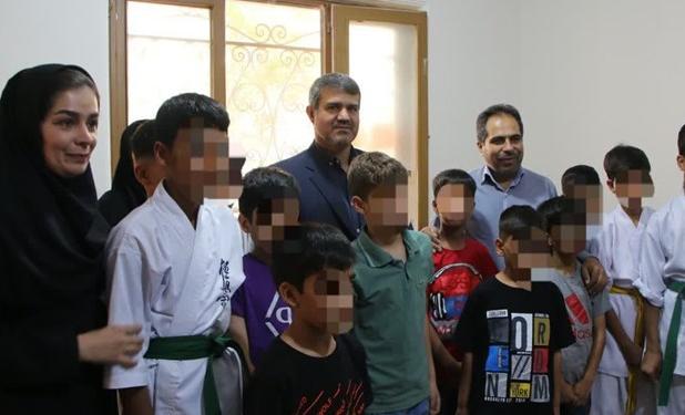 ما را به آغوش مادرمان برگردانید!