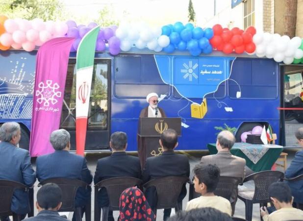 «کتابخانه‌های سیار» پُل دانایی به حاشیه‌ها و روستاهای محروم شاهرود