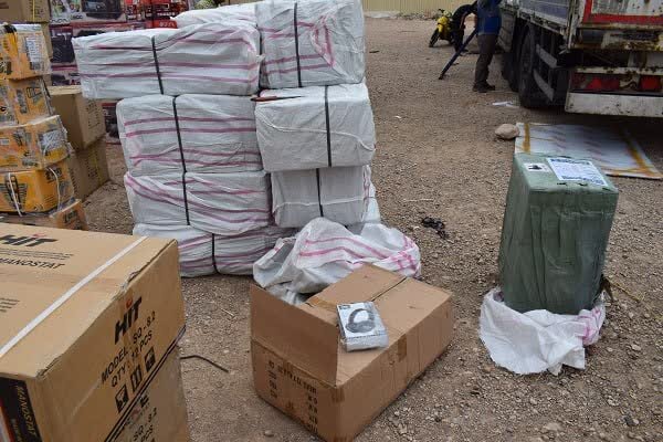 کشف محموله قاچاق تبلت و لپ تاپ در تهران