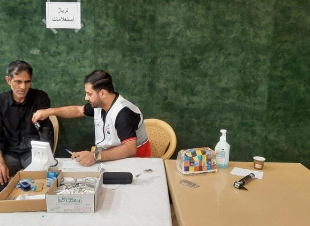 ۹۲۵ عامل امدادی هلال‌احمر خوزستان پای کار خدمت در طریق الحسین (ع)