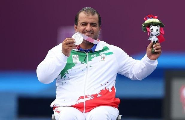 قهرمان ۶ دوره جهان در تیراندازی با کمان سفیر حقوق ورزشی مازندران شد