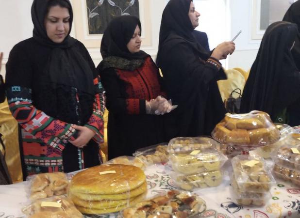 نمایشگاه عرضه محصولات معیشتی در حاشیه تالاب برگزار می‌شود