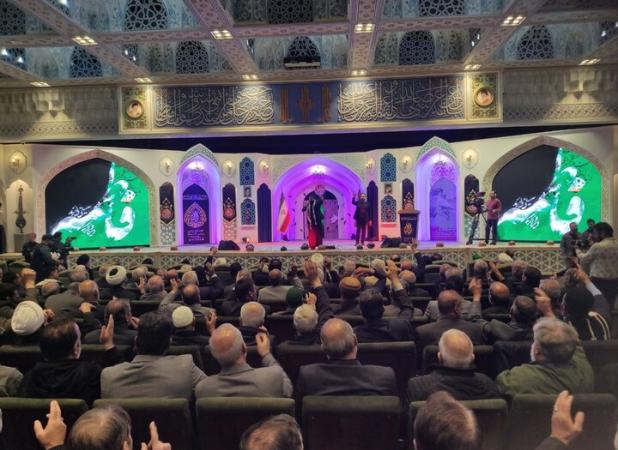 اجلاسیه بین‌المللی پیرغلامان اهل بیت (ع) در حرم رضوی